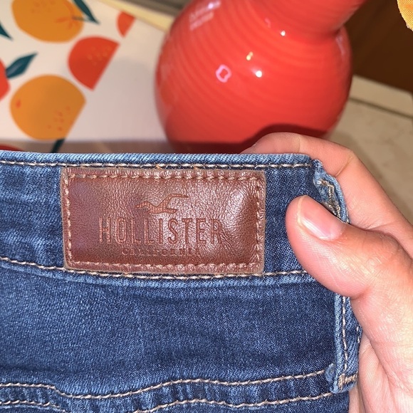 HOLLISTER Ultra High-Rise Super Skinny - Picture 6 of 6